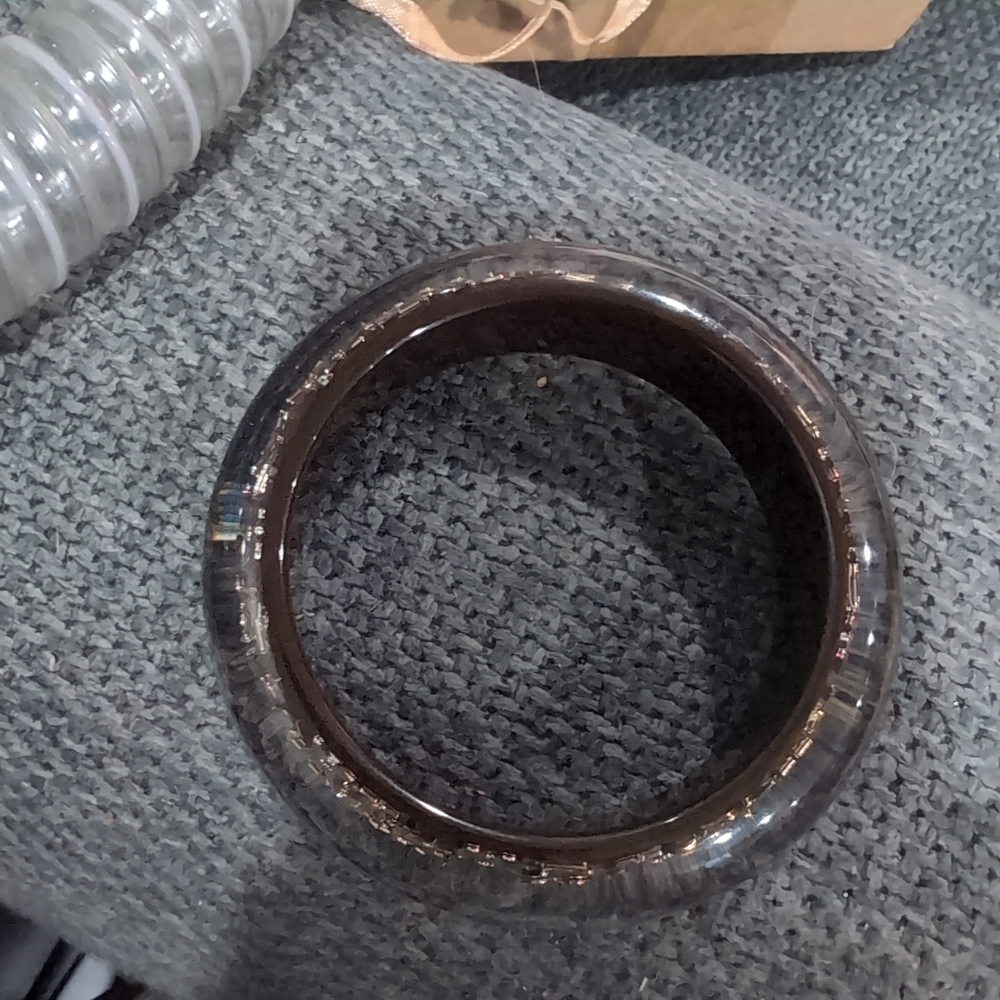 Louis Vuitton Brown and Gold Bracelet - Picture 2 of 3